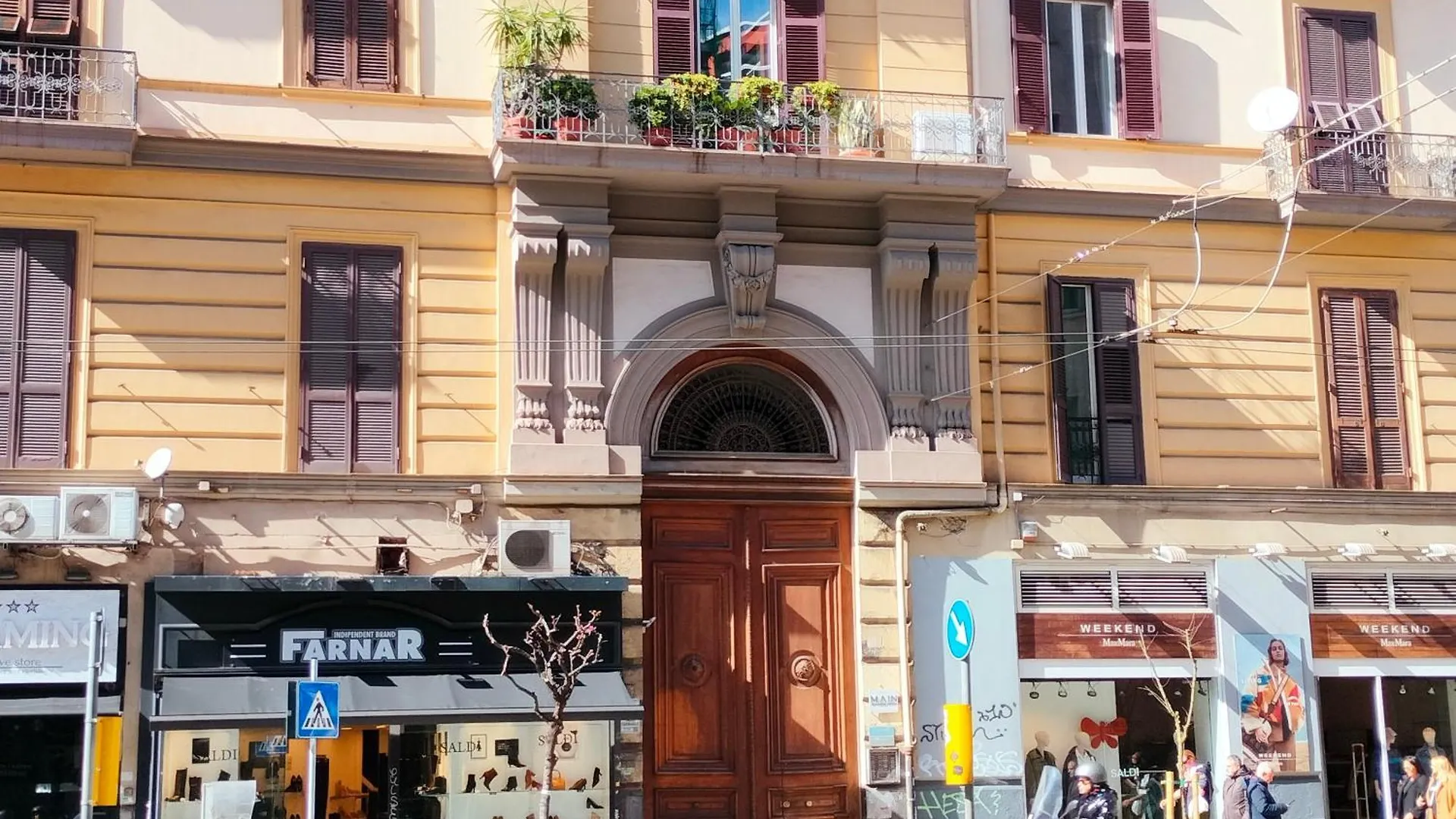 Le Follie Parthenopee Bed & Breakfast Naples