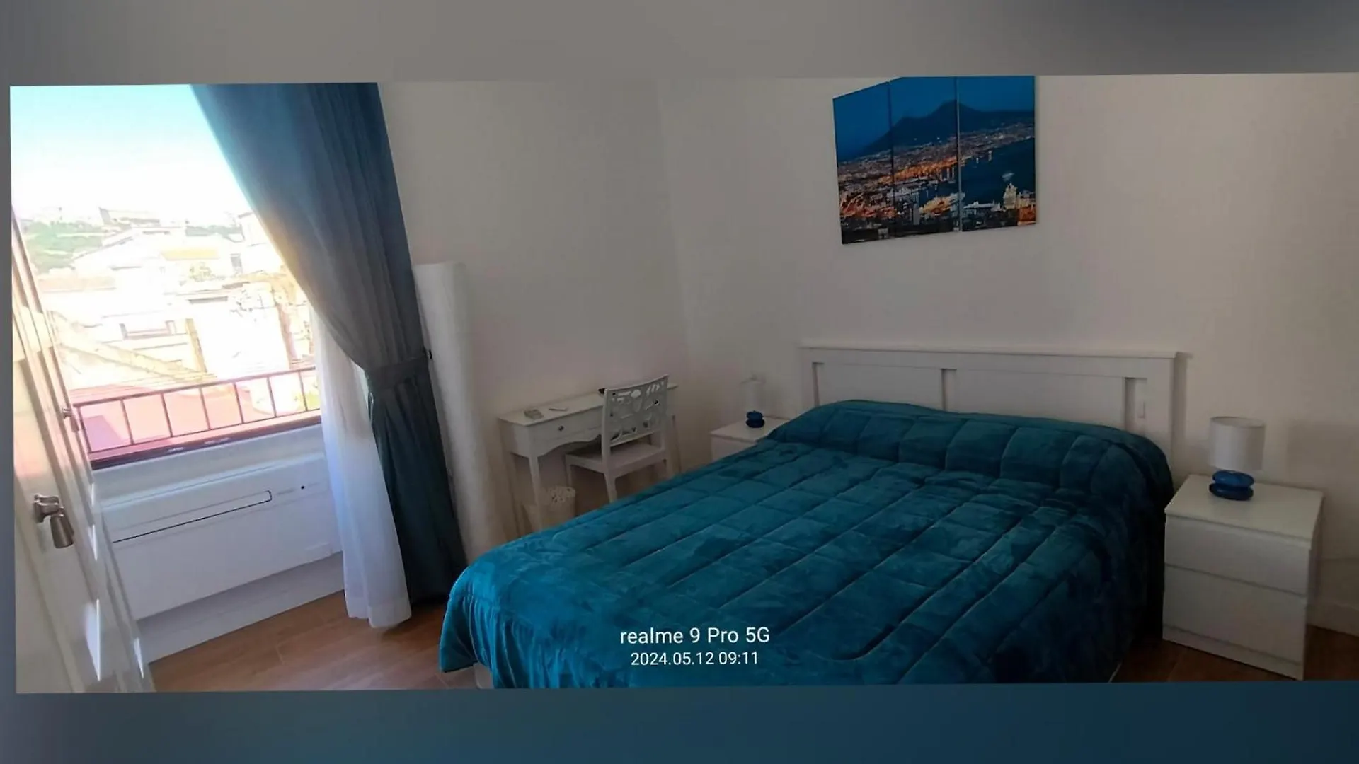 Le Follie Parthenopee Bed & Breakfast Naples